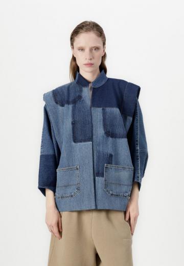 Джинсовая куртка