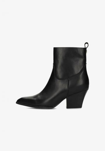 Ковбойские сапожки