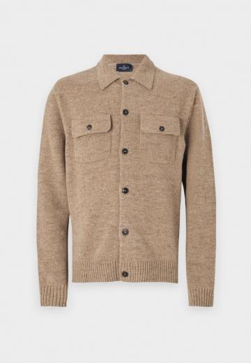 Вязаная кофта