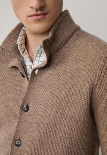 Вязаная кофта