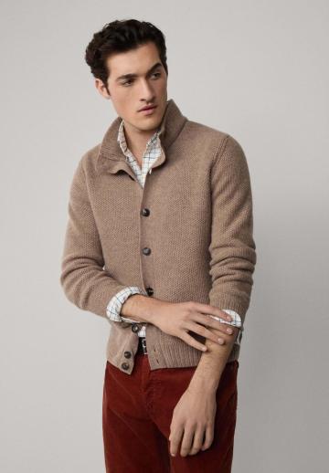 Вязаная кофта