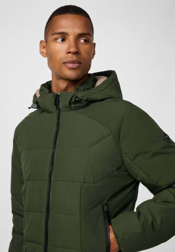 Зимняя куртка