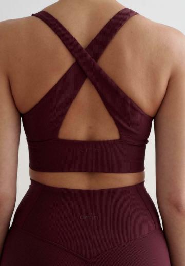 Спортивный бюстгальтер