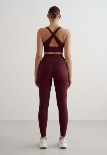 Спортивный бюстгальтер