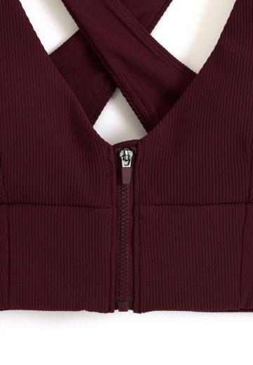 Спортивный бюстгальтер