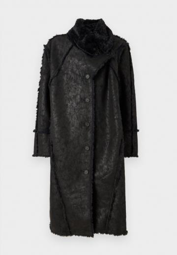 Длинная куртка