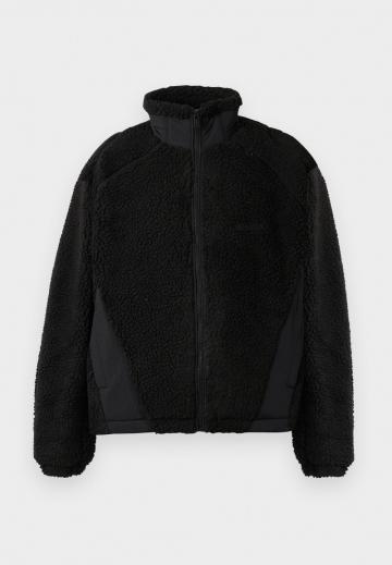 Флисовая куртка