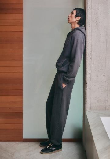 Спортивные штаны