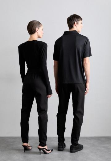 Спортивные штаны