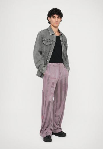 Спортивные штаны