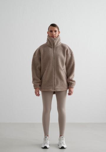 Спортивная куртка