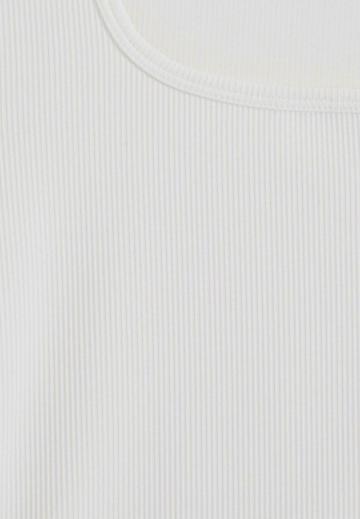 Спортивная майка