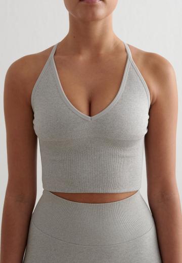 Спортивный бюстгальтер