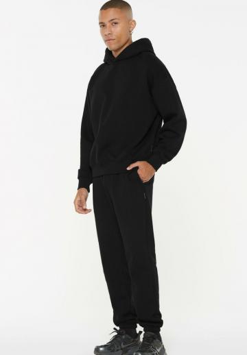 Пуловер с капюшоном