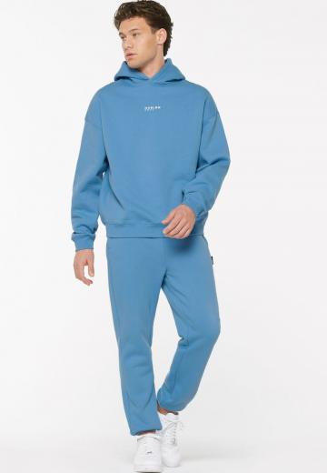 Пуловер с капюшоном