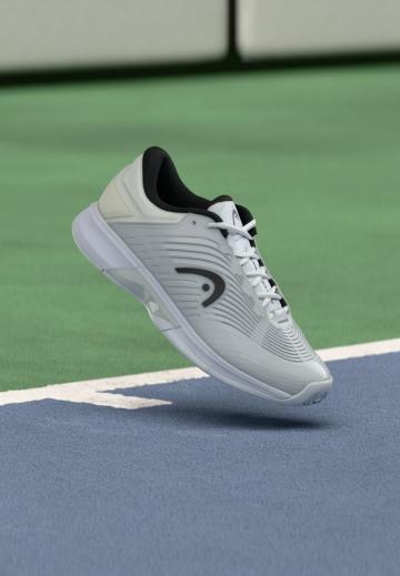 Теннисные кроссовки