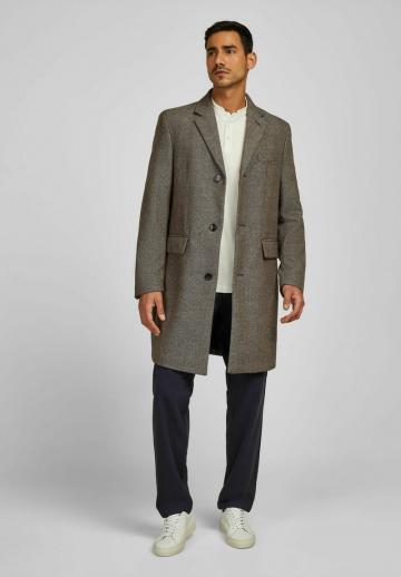 Короткое пальто