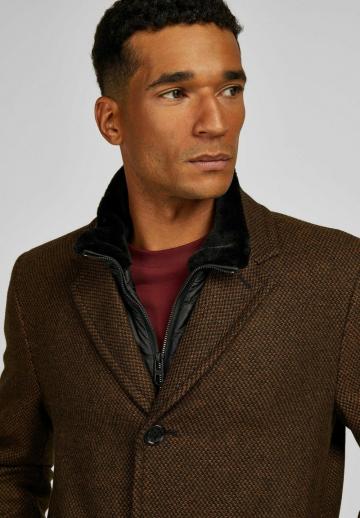 Короткое пальто