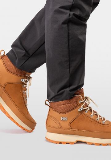 Ботинки на шнуровке