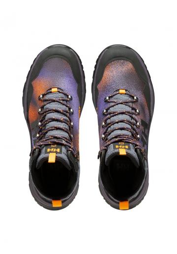 Походные ботинки