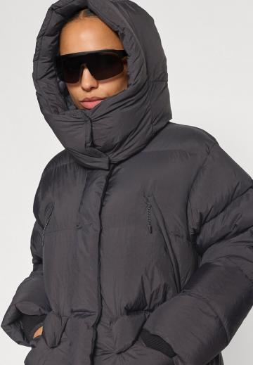 Пуховое пальто