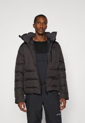 Сноубордическая куртка