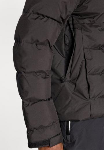 Сноубордическая куртка