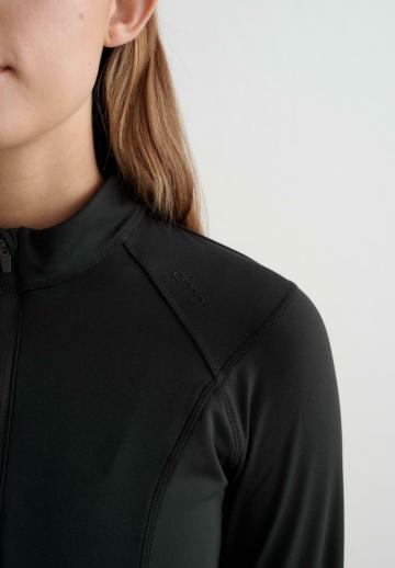 Спортивная толстовка