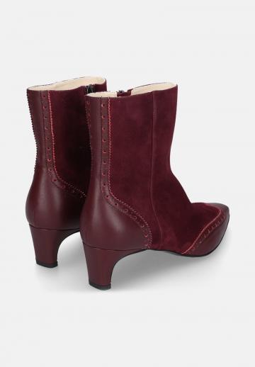 Ковбойские сапожки