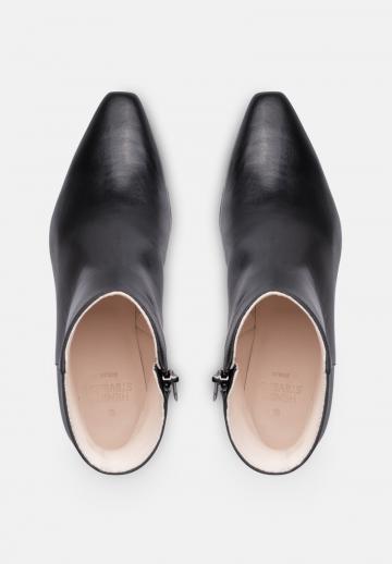 Полусапожки