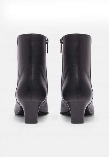 Полусапожки