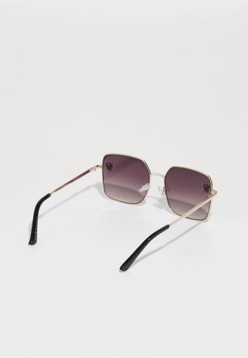 Солнечные очки