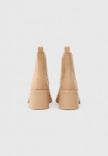 Ботинки челси