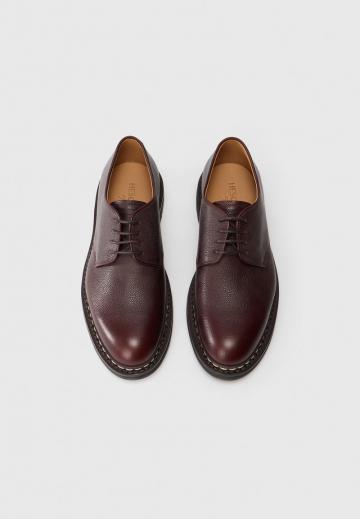 Ботинки на шнуровке