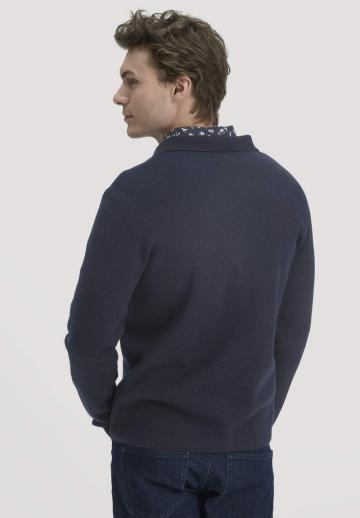 Вязаная кофта