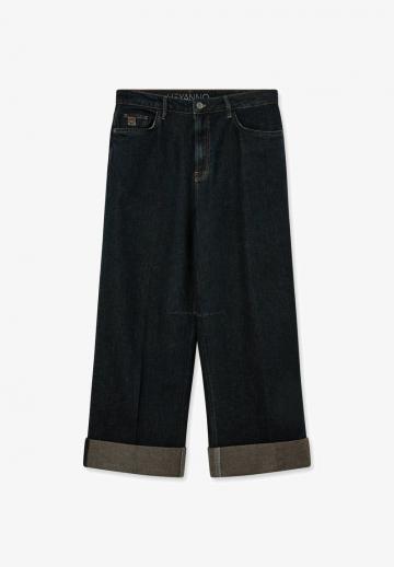 Свободные джинсы