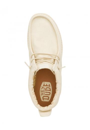 Ботинки на шнуровке