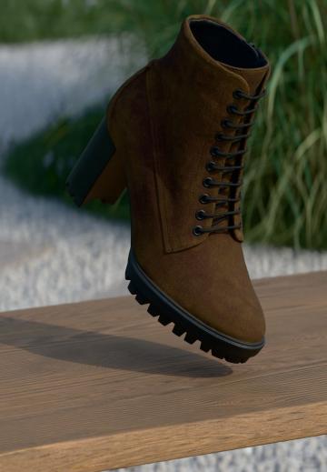 Полусапожки на высоком каблуке