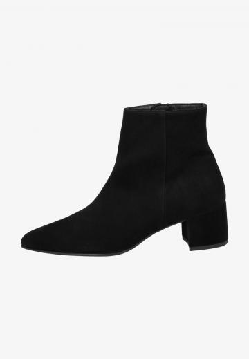 Полусапожки