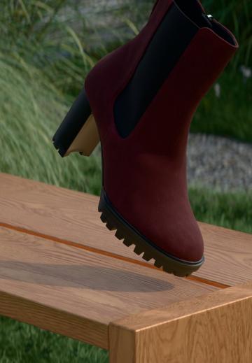 Полусапожки на высоком каблуке