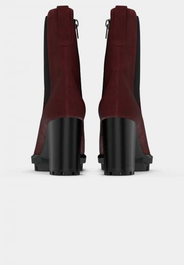 Полусапожки на высоком каблуке