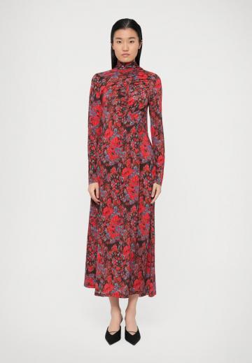 Длинное платье