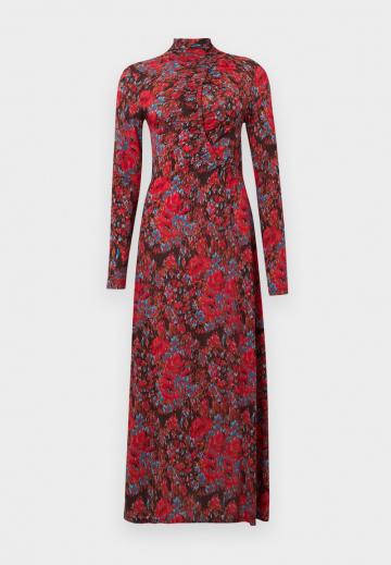 Длинное платье