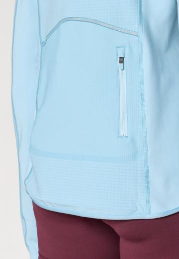 Спортивная куртка