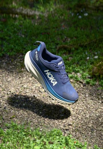 Беговые кроссовки