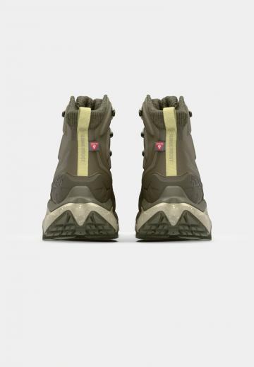 Походные ботинки