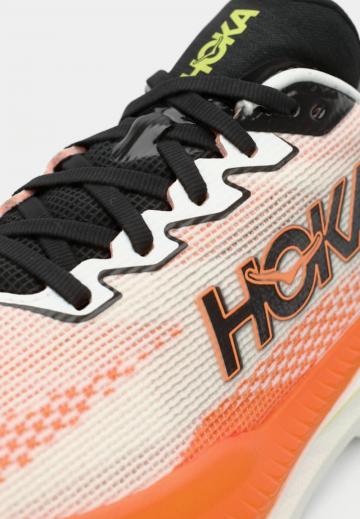 Беговые кроссовки