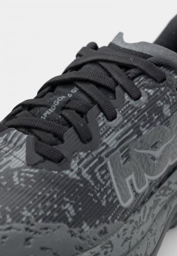 Беговые кроссовки