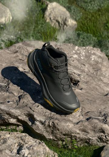 Походные ботинки