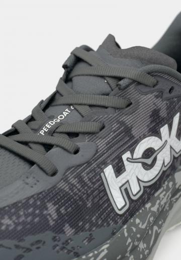 Беговые кроссовки